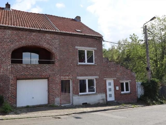 Maison vente à Roux, Charleroi