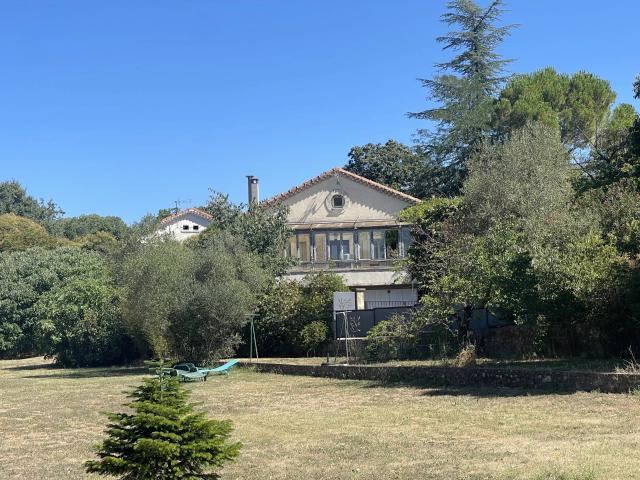 Maison vente à Alès, Saint-privat-des-vieux