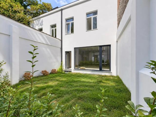 Maison vente à Petite Anatolie - Klein-Anatolië, Schaerbeek - Schaarbeek