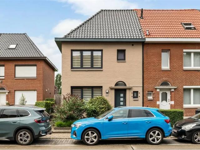 Maison vente à Sint-niklaas, Oost-Vlaanderen