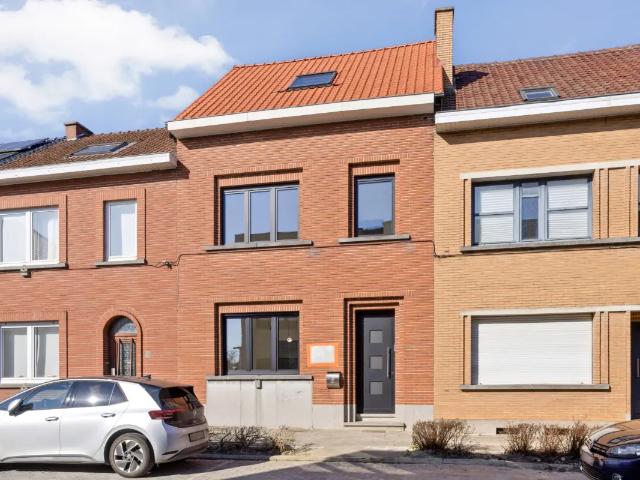 Maison vente à Sint-pieters-leeuw, Brabant