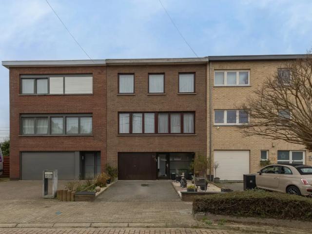 Maison vente à Sint-pieters-leeuw, Brabant