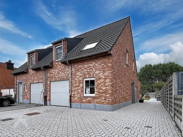 Maison vente à Stekene, Oost-Vlaanderen