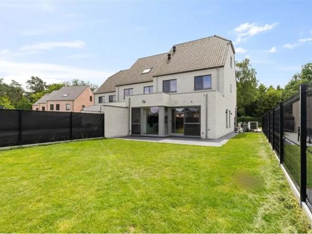 Maison vente à Stekene, Oost-Vlaanderen
