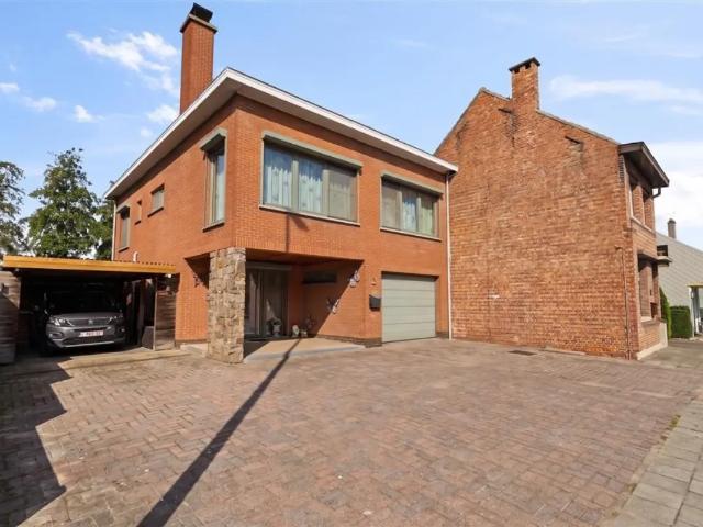 Maison vente à Stekene, Oost-Vlaanderen