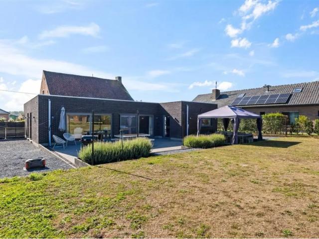Maison vente à Stekene, Oost-Vlaanderen