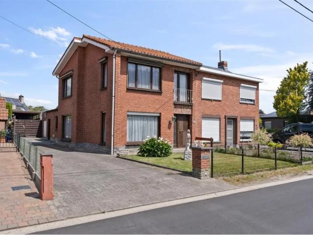 Maison vente à Stekene, Oost-Vlaanderen