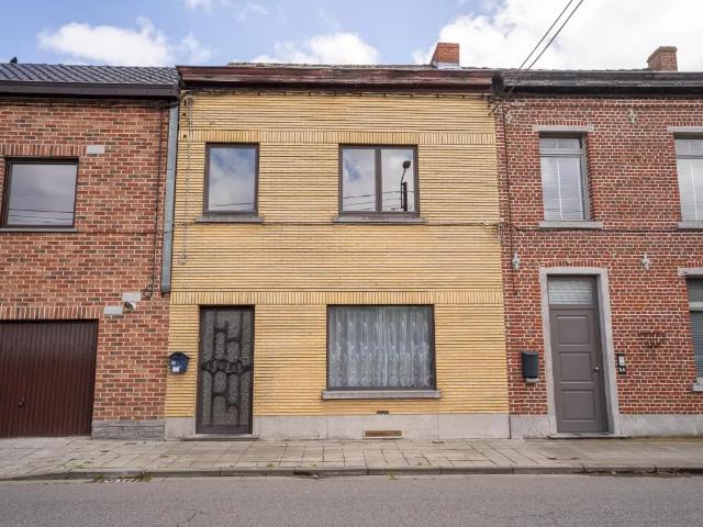 Maison vente à La Louvière, Wallonie