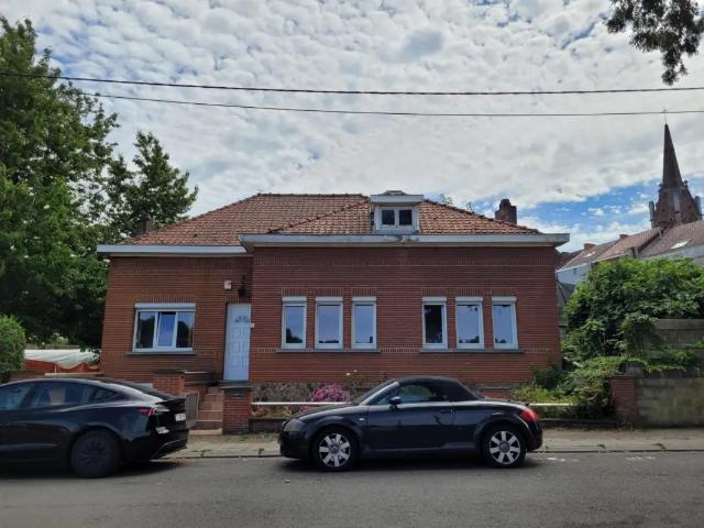 Maison vente à La Louvière, Wallonie
