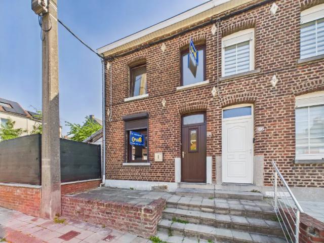 Maison vente à La Louvière, Wallonie