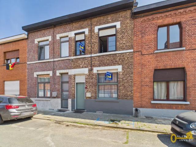 Maison vente à La Louvière, Wallonie