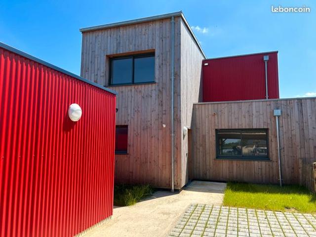 Maison vente à Montreuil-le-gast