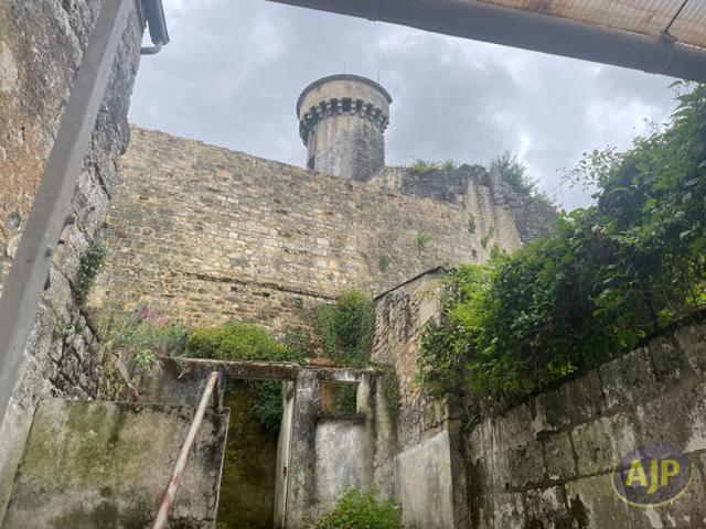 Maison vente à France métropolitaine, Taillebourg