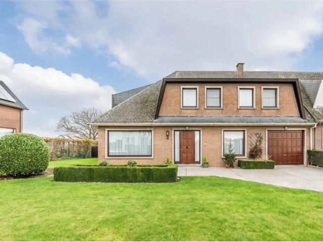 Maison vente à Koninksem, Limburg