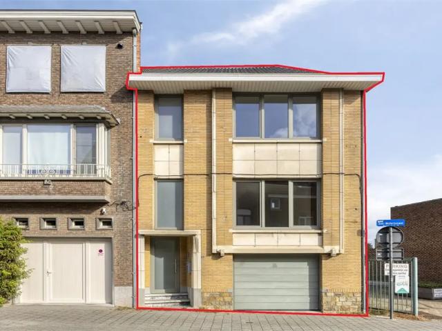 Maison vente à Looz, Limburg