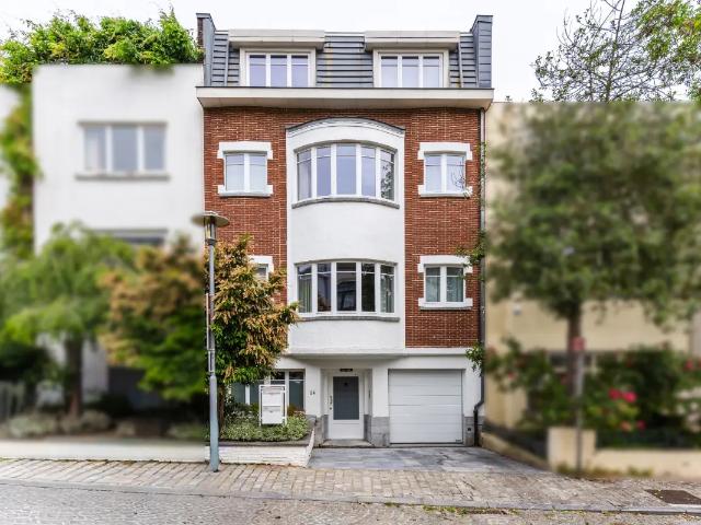 Maison vente à Uccle, Bruxelles