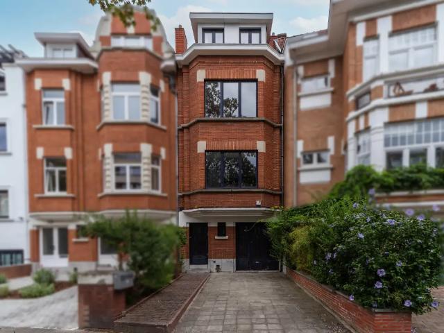 Maison vente à Uccle, Bruxelles