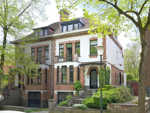 Maison vente à Uccle, Bruxelles