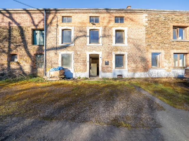 Maison vente à Vaux-lez-rosieres, Wallonie
