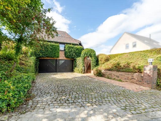 Maison vente à Vlezenbeek, Sint-Pieters-Leeuw