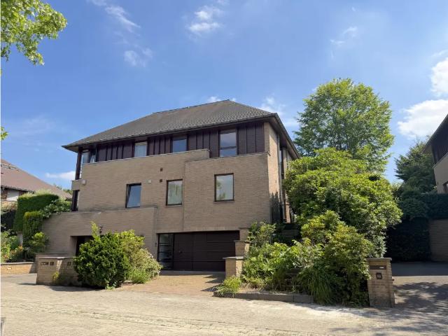Maison vente à Sint-pieters-woluwe, Bruxelles