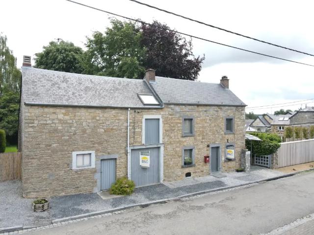 Maison vente à Yvoir, Wallonie