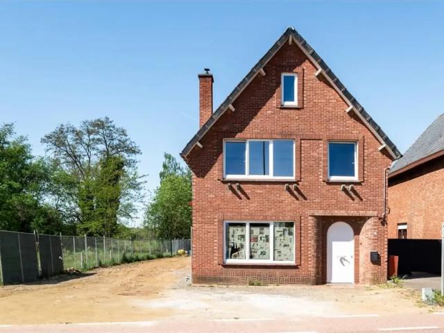 Maison vente à Haelen, Limburg