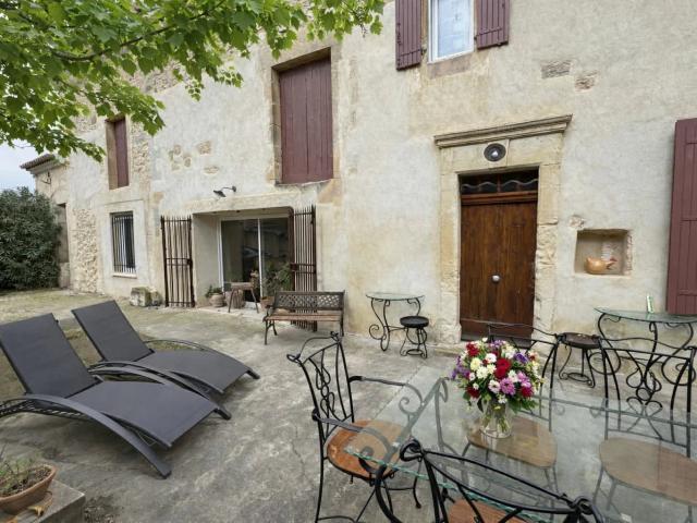 Maison vente à Arles, La Salle Les Alpes