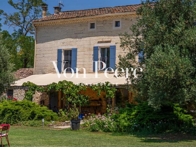 Maison vente à Barthelasse Nord, Avignon