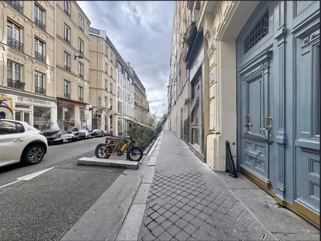 Local Commercial vente à Paris, Île-de-France