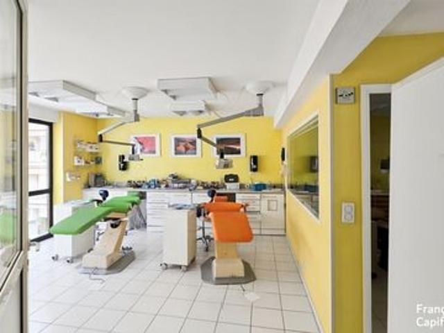 Local Commercial vente à France métropolitaine, Menton