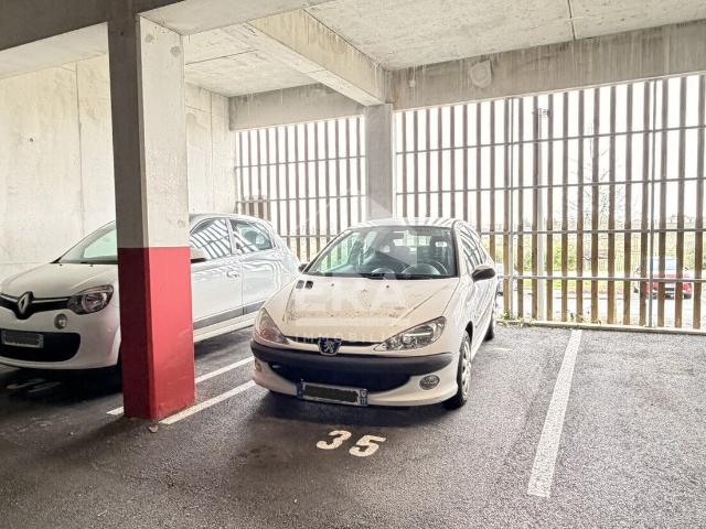Garage vente à La Rochelle, Lagord