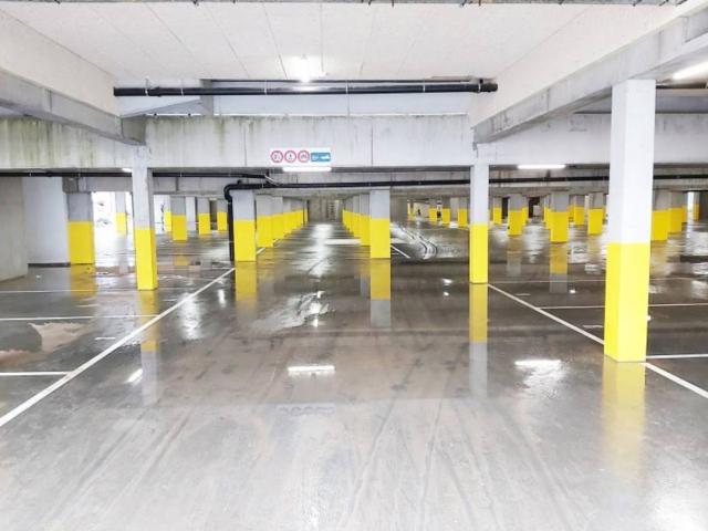 Garage vente à Anderlecht, Bruxelles