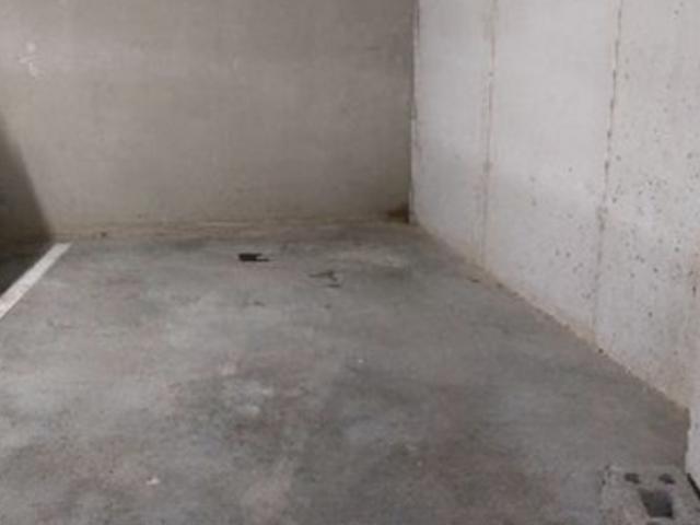 Garage vente à Anderlecht, Bruxelles