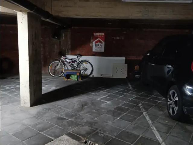 Garage vente à Coxyde, West-Vlaanderen
