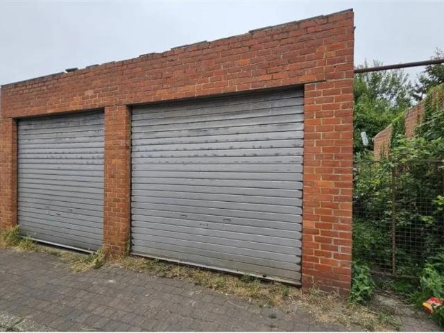Garage vente à Bergen, Wallonie