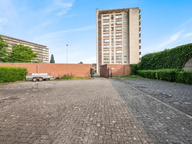 Garage vente à Dendermonde, Oost-Vlaanderen