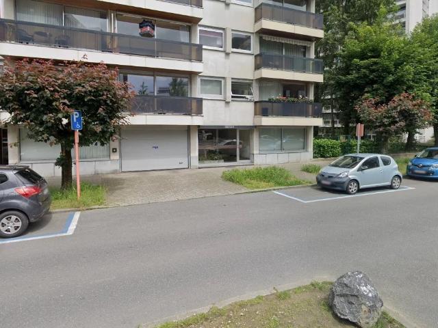 Garage vente à Evere, Bruxelles