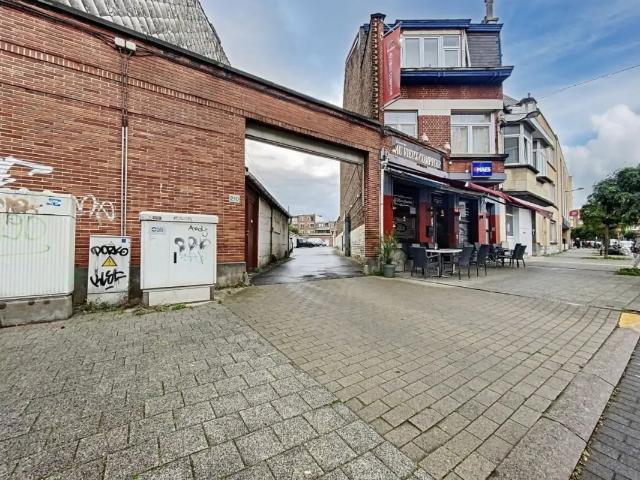 Garage vente à Evere, Bruxelles