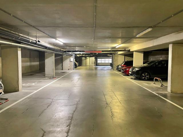 Garage vente à Desteldonk, Oost-Vlaanderen