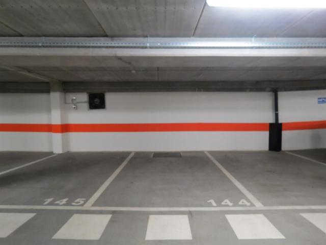 Garage vente à Elsene, Bruxelles