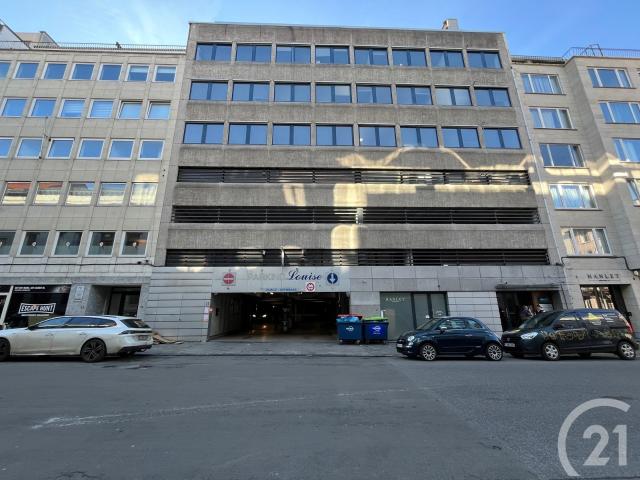 Garage vente à Saint-gilles, Bruxelles