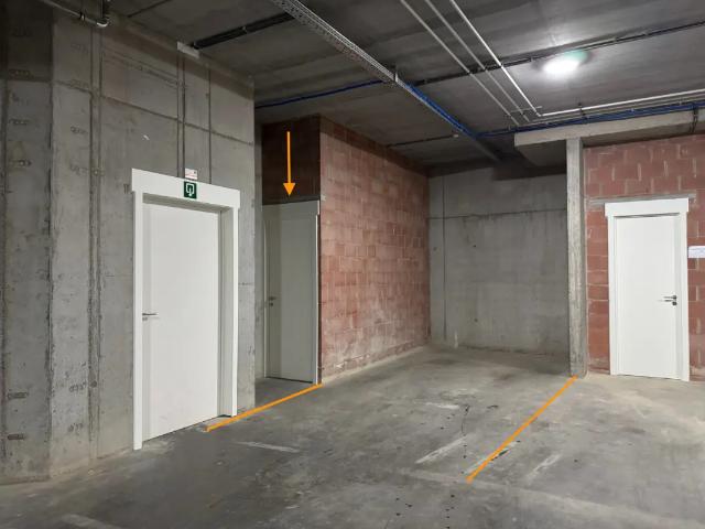 Garage vente à Brugge, West-Vlaanderen