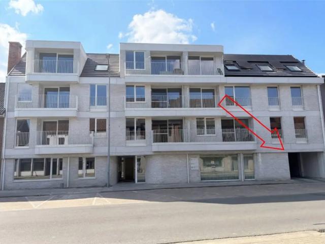 Garage vente à Stekene, Oost-Vlaanderen