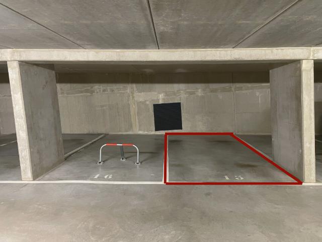 Garage vente à Sint-lambrechts-woluwe, Bruxelles