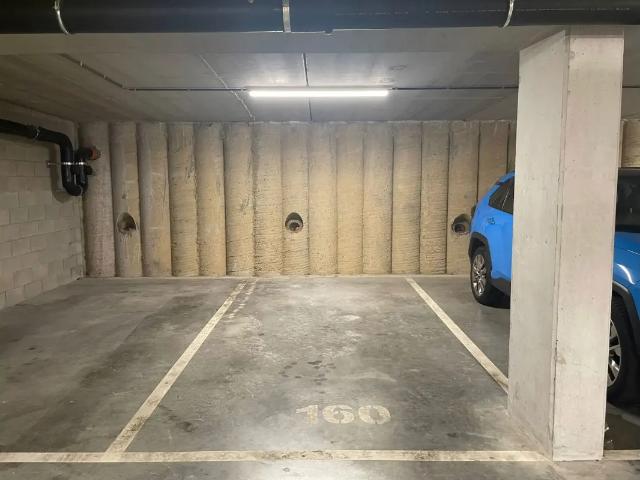 Garage vente à Sint-lambrechts-woluwe, Bruxelles