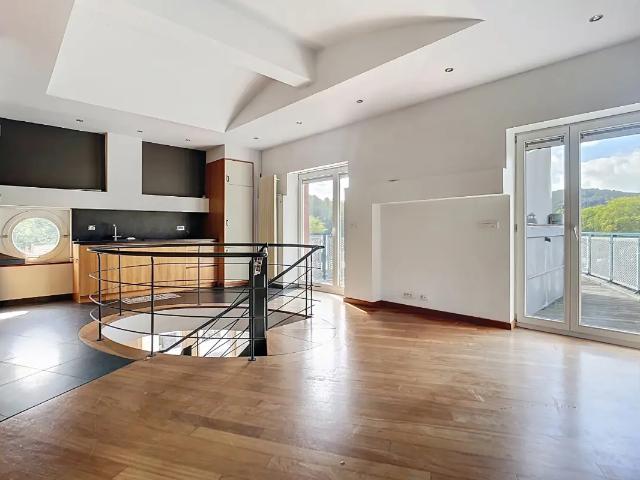 Penthouse vente à Ene, Wallonie