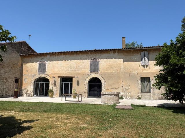 Maison vente à Nîmes, Beaucaire
