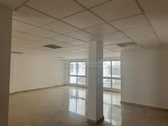 Bureau vente à Anfa, Gharb-Chrarda-Beni Hssen
