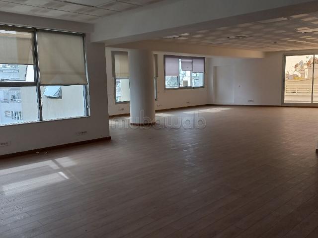 Bureau vente à Anfa, Gharb-Chrarda-Beni Hssen